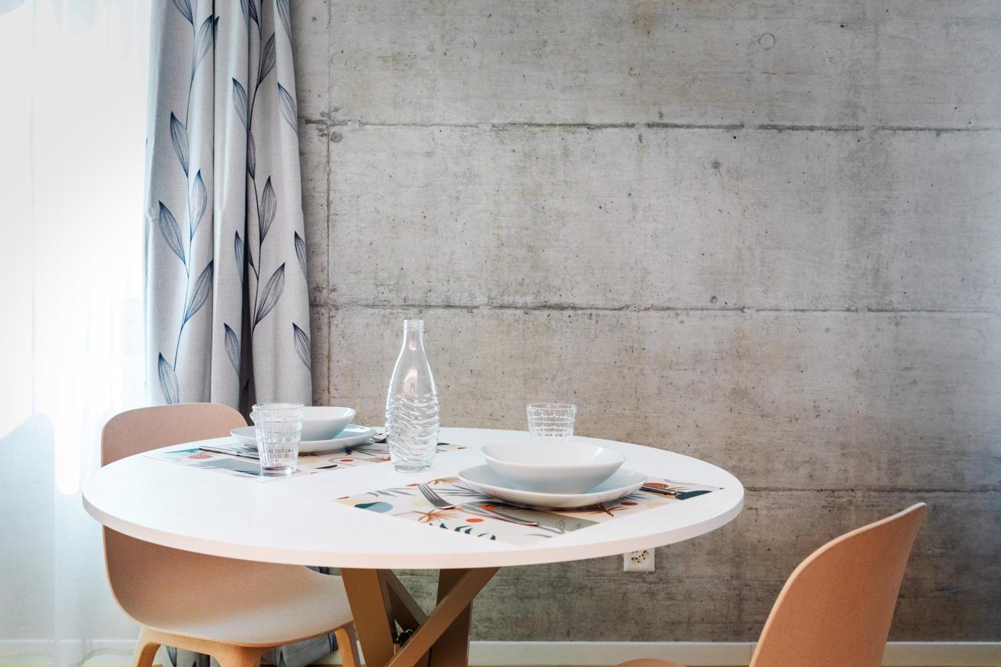 Апартаменты Easy Flat Vezia, Indipendent Entrance, Free Parking Лугано Номер фото